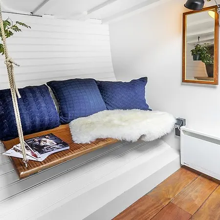 Asile Flottant Bådhotel Amsterdam